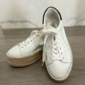 Steve Madden Parade Espadrille Oxford Platform Sneaker. Leather Upper. Size 5.5M
